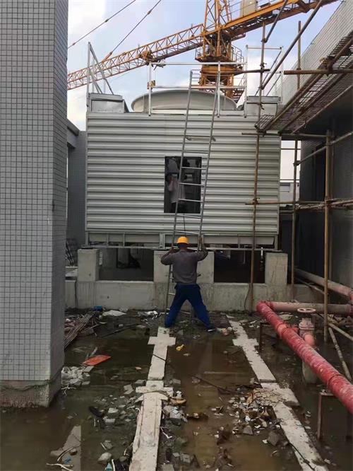 <a href=http://www.goudee.cn target=_blank class=infotextkey>冷卻塔維修</a>注意事項有哪些